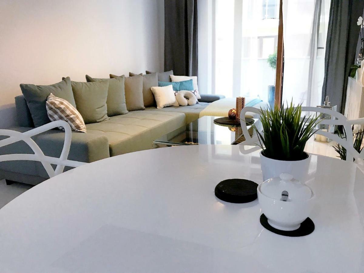 Icon Apartments Centrum 68 Wroclaw Ngoại thất bức ảnh